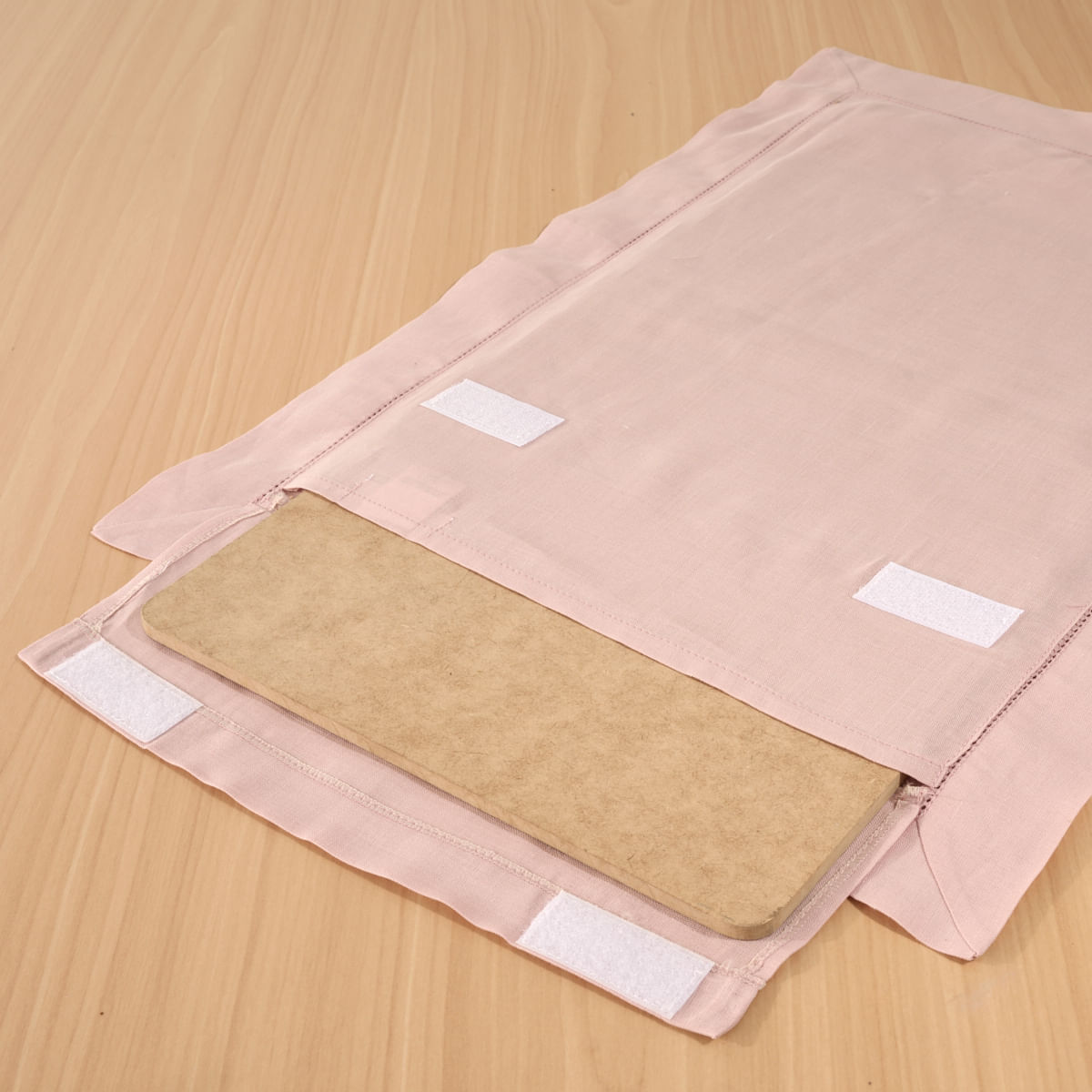 02 10 0003 Toalha de Bandeja Ajour 45x29 Rosa B.jpg